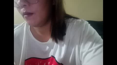 Snapshot of kiray20 chatting on December 8, 2024, 11:57 am kiray20 online show from December 8, 2024, 11:57 am