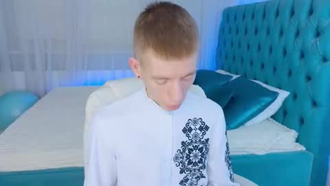 Snapshot of kireev_ chatting on February 8, 2026, 12:52 pm online show from February 8, 2026, 12:52 pm