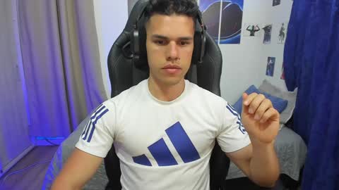 Snapshot of kiritosexhot chatting on December 17, 2024, 6:24 am Jacob online show from December 17, 2024, 6:24 am