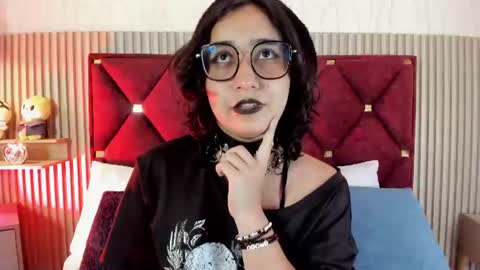 Samantha  Velvet online show from June 25, 2026, 2:44 am