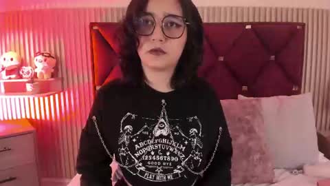 Samantha  Velvet online show from July 20, 2026, 3:21 am
