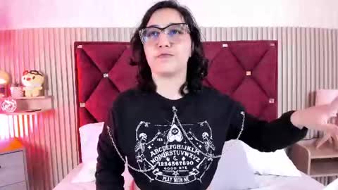 Samantha  Velvet online show from July 29, 2026, 2:43 am