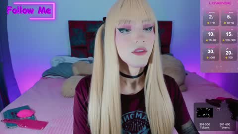 Snapshot of kirmyy_ chatting on January 16, 2025, 12:12 am Kirmyy online show from January 16, 2025, 12:12 am