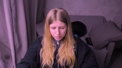 Kira online show from January 18, 2025, 7:58 pm