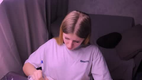 Kira online show from February 2, 2025, 12:40 am