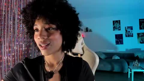 Snapshot of kiry_blossom chatting on May 8, 2026, 5:02 am See you in a few minutes today December 1st. online show from May 8, 2026, 5:02 am