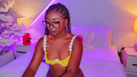 kishalove_ online show from July 14, 2026, 10:32 am