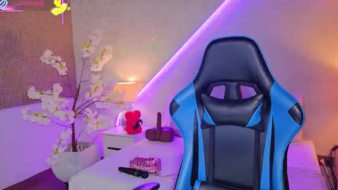 kishalove_ online show from July 17, 2026, 10:55 am