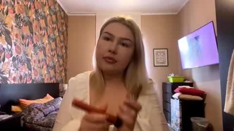 Snapshot of kishatoelkes chatting on November 21, 2025, 9:30 am Kisha online show from November 21, 2025, 9:30 am