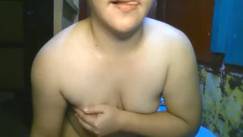 kiss_me_loves online show from September 15, 2025, 8:03 am