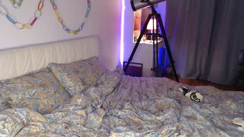 Sophia online show from December 11, 2024, 3:26 pm