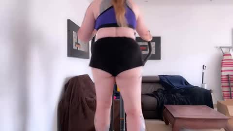 kissica online show from September 11, 2025, 7:41 am