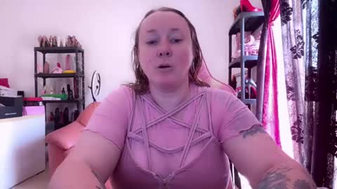 Snapshot of kissica chatting on May 26, 2026, 8:43 am kissica online show from May 26, 2026, 8:43 am