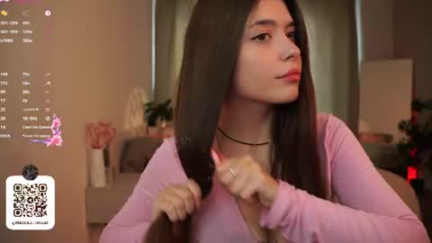 Lola online show from July 20, 2026, 10:07 am