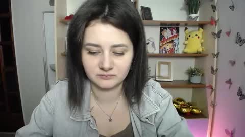 Snapshot of kissleoxx chatting on May 8, 2026, 12:10 pm kissleoxx online show from May 8, 2026, 12:10 pm