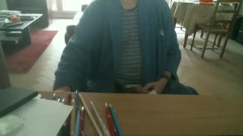 kisslog1 online show from October 18, 2025, 7:20 am