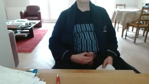 kisslog1 online show from March 29, 2026, 1:55 pm