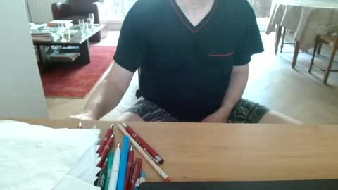 Snapshot of kisslog1 chatting on July 5, 2026, 7:15 am kisslog1 online show from July 5, 2026, 7:15 am