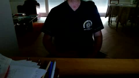 Snapshot of kisslog1 chatting on July 31, 2026, 9:52 am kisslog1 online show from July 31, 2026, 9:52 am
