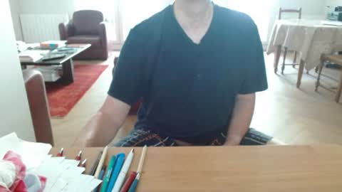 Snapshot of kisslog1 chatting on August 2, 2026, 8:02 am kisslog1 online show from August 2, 2026, 8:02 am