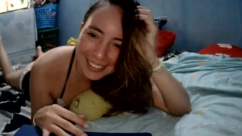 Snapshot of kissmelovejummy chatting on July 9, 2026, 11:58 am Erika paul online show from July 9, 2026, 11:58 am