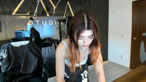 Snapshot of kissmymissy_ chatting on August 6, 2026, 5:09 am KissMyMissy online show from August 6, 2026, 5:09 am