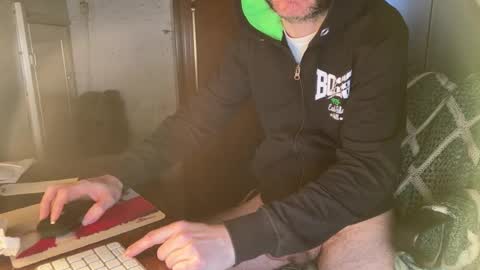 kissofbanned1983 online show from March 23, 2026, 11:25 am