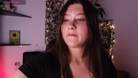 Snapshot of kisstarxxx chatting on July 24, 2026, 3:04 am Helena and Brad online show from July 24, 2026, 3:04 am