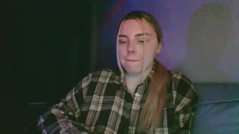 kit katiki1 online show from February 11, 2026, 3:22 am