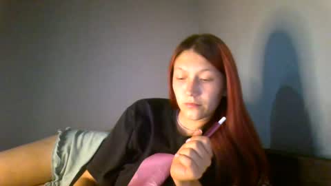 Snapshot of kiti_kitiss chatting on August 3, 2026, 5:38 pm kiti_kitiss online show from August 3, 2026, 5:38 pm
