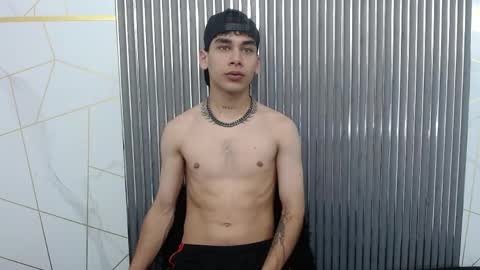 Snapshot of kitsune_44 chatting on April 16, 2026, 7:36 pm kitsune_44 online show from April 16, 2026, 7:36 pm
