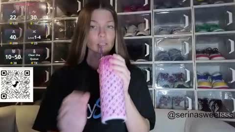 Serina Chan online show from July 17, 2026, 5:25 am