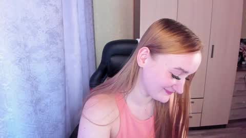 kitten_sun online show from December 29, 2024, 4:48 am