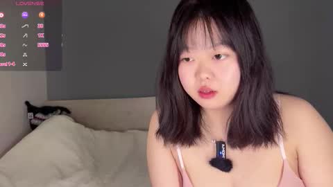 kit online show from October 6, 2025, 3:53 pm