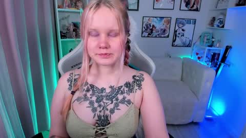 Snapshot of kittenxoann chatting on April 11, 2026, 5:50 pm kittenxoann online show from April 11, 2026, 5:50 pm