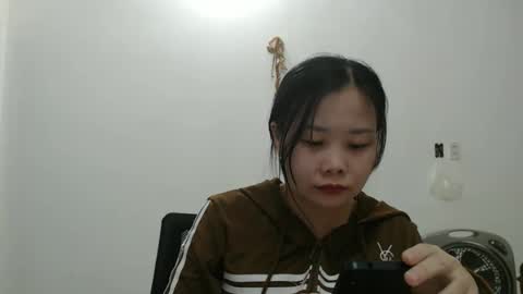 kitti_baby2x online show from March 12, 2026, 2:50 am
