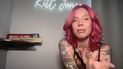 kittjones33 online show from June 20, 2026, 4:54 pm