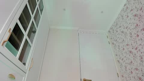 Snapshot of kitty__sophie chatting on June 3, 2026, 7:08 pm sophie online show from June 3, 2026, 7:08 pm