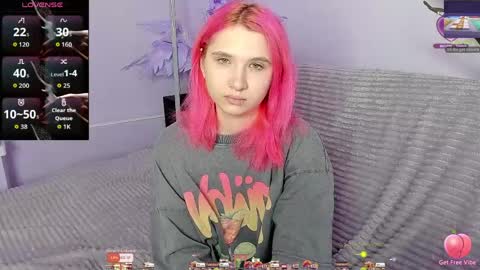 Snapshot of kitty_blondy chatting on April 22, 2026, 2:36 am kitty blondy online show from April 22, 2026, 2:36 am