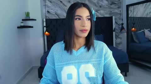 Snapshot of kitty_collins_ chatting on May 16, 2026, 11:53 am Kitty online show from May 16, 2026, 11:53 am
