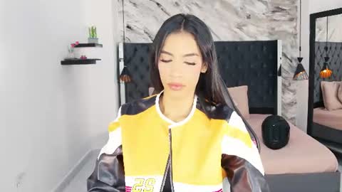 Kitty online show from July 14, 2026, 12:22 pm