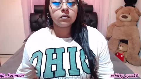 kitty online show from December 15, 2025, 5:34 am