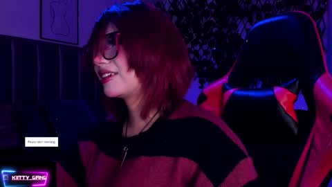 Camila online show from December 23, 2025, 1:36 am