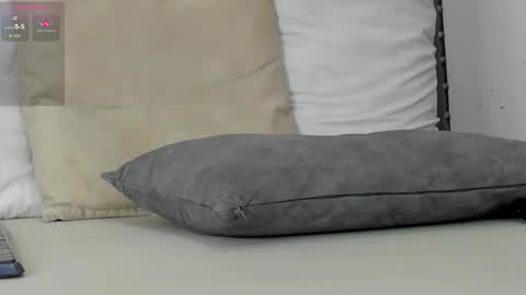 Katy online show from December 20, 2025, 3:24 am