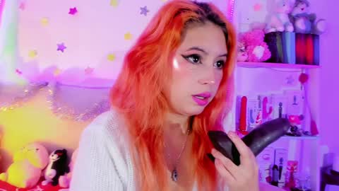 Snapshot of kitty_parker chatting on January 18, 2025, 1:41 am online show from January 18, 2025, 1:41 am