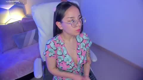 Snapshot of kitty_patitas_suavess chatting on May 26, 2026, 2:29 am Kitty online show from May 26, 2026, 2:29 am