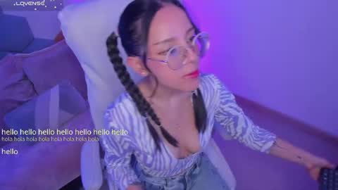 Kitty online show from June 17, 2026, 1:30 am