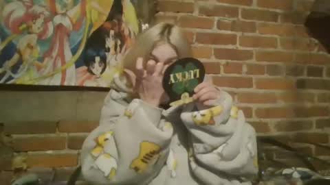 Snapshot of kitty_vonkush_ chatting on December 14, 2024, 4:23 am GoddessKittyFinDom online show from December 14, 2024, 4:23 am