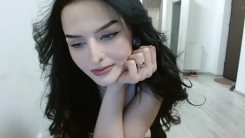 Kitty online show from May 13, 2026, 5:32 pm
