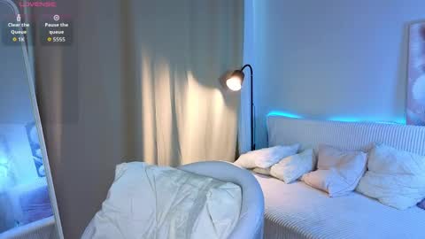 Snapshot of kittycha0s chatting on April 9, 2026, 6:19 am Allison online show from April 9, 2026, 6:19 am